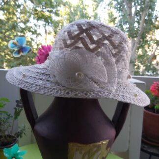 Sombrero blanco de encaje de algodón