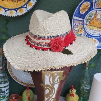 Fedora con tira de madroños