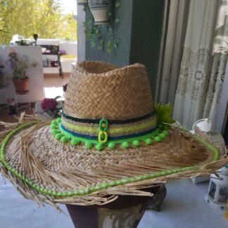 Pamela playera de paja con tira madroños verde flúor