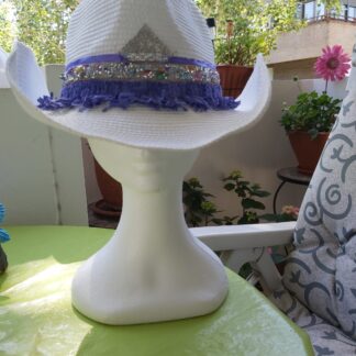 Cowboy en tonos lila con flecos de terciopelo