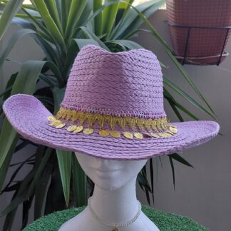 Cowboy lila con tira dorada  pasamanería con monedas metálicas doradas